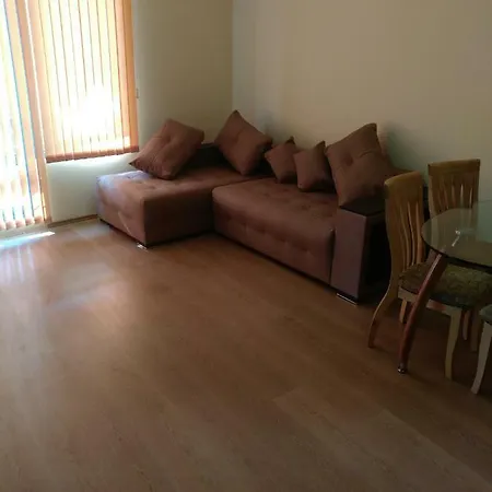 Excelsior Apt.80 * סאני ביץ'
